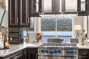 4013 E Lake Sammamish Shore Ln, Sammamish, WA 98075 - Photo 17