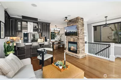 4013 E Lake Sammamish Shore Lane, Sammamish, WA 98075 - Photo 15