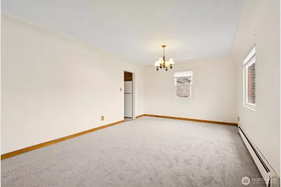 408 8th Avenue NE, Puyallup, WA 98372 - Photo 3