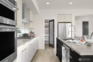 12226 SE 254th Pl, Kent, WA 98030 - Photo 7