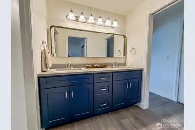 586 Mount Olympus Avenue SE, Ocean Shores, WA 98569 - Photo 17