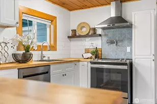 2316 S Pleasant Dr, Westport, WA 98595 - Photo 17