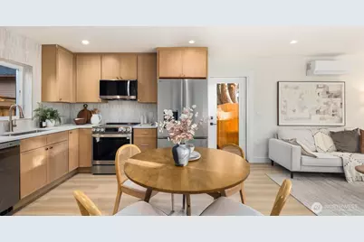 4521 47th Avenue SW #B, Seattle, WA 98116 - Photo 9