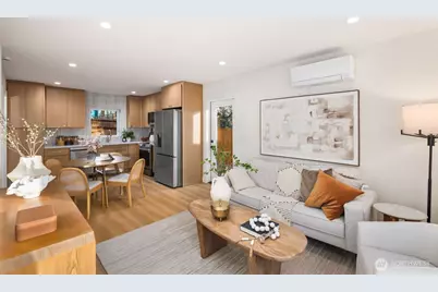 4521 47th Avenue SW #B, Seattle, WA 98116 - Photo 3