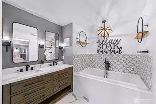 23448 Sherry Ln, Mount Vernon, WA 98274 - Photo 29