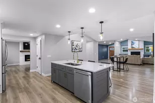 23448 Sherry Ln, Mount Vernon, WA 98274 - Photo 15