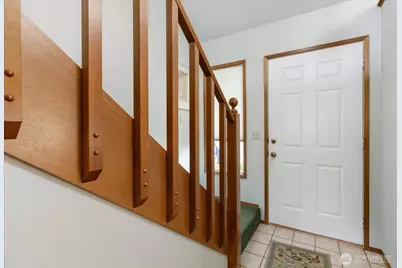 150 NE Nunan Loop #2, Oak Harbor, WA 98277 - Photo 5