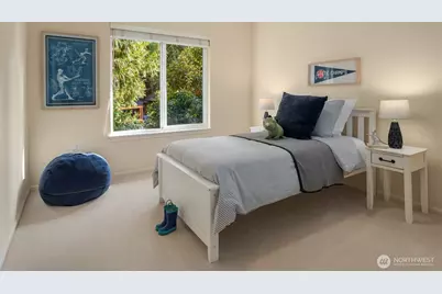 10647 Woodhaven Lane, Bellevue, WA 98004 - Photo 15