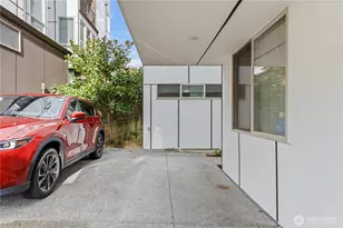 744 N 95th St, Seattle, WA 98103 - Photo 23