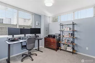 744 N 95th St, Seattle, WA 98103 - Photo 13