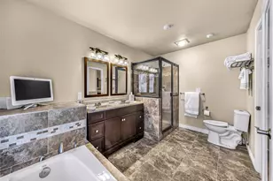 7250 Old Redmond Rd, Redmond, WA 98052 - Photo 33