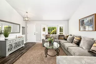 7911 195th St E, Spanaway, WA 98387 - Photo 3