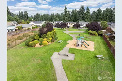 7911 195th Street E, Spanaway, WA 98387 - Photo 33