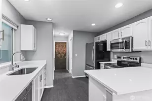 8929 160th St Ct E, Puyallup, WA 98375 - Photo 11