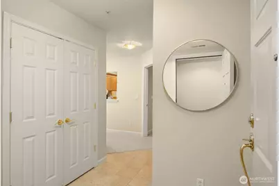 4535 Providence Point Place SE #103, Issaquah, WA 98029 - Photo 5