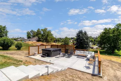 939 Stanley Drive, College Place, WA 99324 - Photo 29