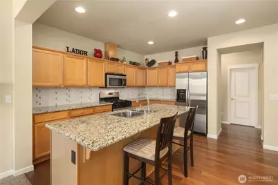 8017 Douglas Avenue SE, Snoqualmie, WA 98065 - Photo 15