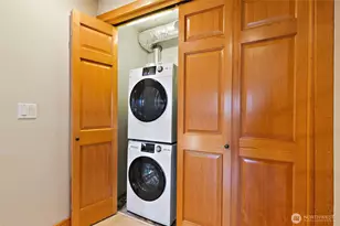 3824 Evanston Ave N, Seattle, WA 98103 - Photo 15