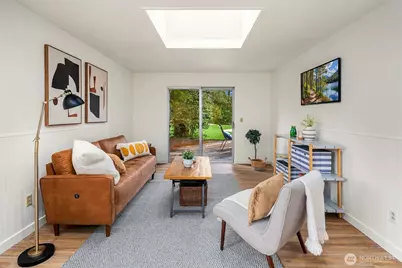 18204 NE 27th Street, Redmond, WA 98052 - Photo 13