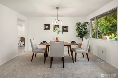 18204 NE 27th Street, Redmond, WA 98052 - Photo 9