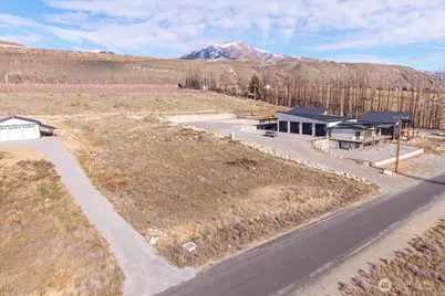 4241 Stayman Flats Road, Chelan, WA 98816 - Photo 9