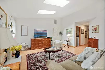 923 NW Leisure Ln, Bremerton, WA 98311 - Photo 9