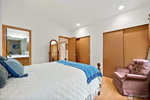 923 NW Leisure Ln, Bremerton, WA 98311 - Photo 19