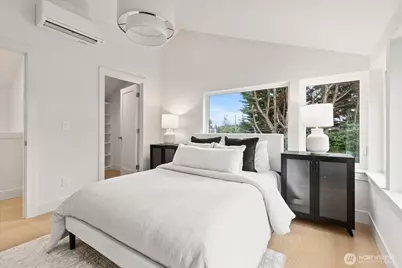 3405 NW 57th Street, Seattle, WA 98107 - Photo 13