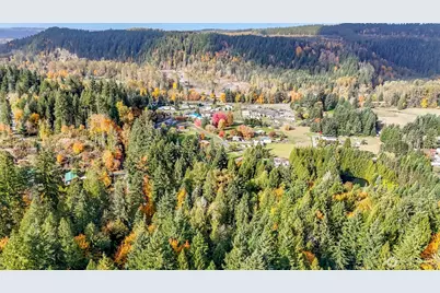 18313 Patterson Road E, Orting, WA 98360 - Photo 15