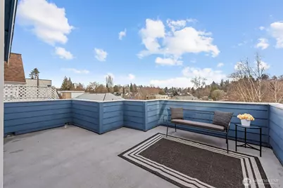 212 27th Avenue E, Seattle, WA 98112 - Photo 23