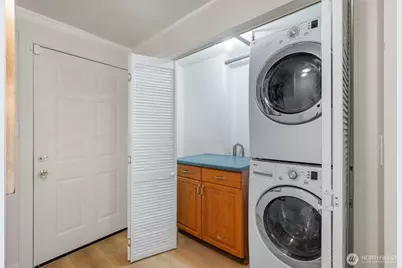 18042 9th Avenue NE, Shoreline, WA 98155 - Photo 23