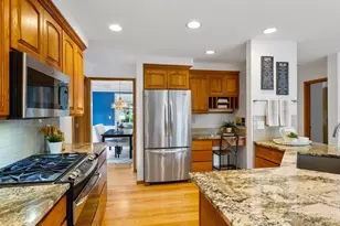 321 N 188th St, Shoreline, WA 98133 - Photo 5