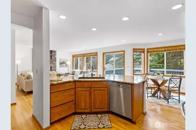 321 N 188th Street, Shoreline, WA 98133 - Photo 7