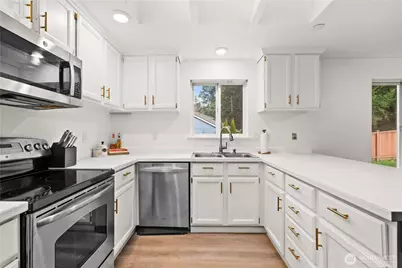 19411 112th Avenue E, Graham, WA 98338 - Photo 11