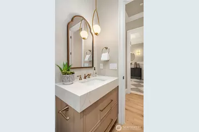 10911 SE 26th Street, Bellevue, WA 98004 - Photo 23