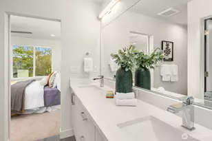 4570 22nd Ave SW, Seattle, WA 98106 - Photo 23