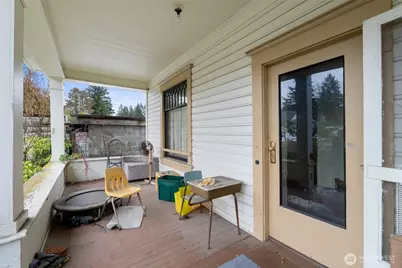 24201 Roberts Drive, Black Diamond, WA 98010 - Photo 5