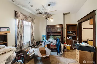 24201 Roberts Drive, Black Diamond, WA 98010 - Photo 13