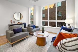 318 C Bellevue Ave E, Seattle, WA 98102 - Photo 5