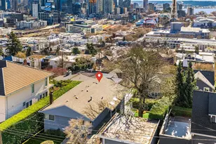 317 Highland Dr, Seattle, WA 98109 - Photo 39