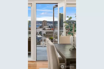 317 Highland Drive, Seattle, WA 98109 - Photo 21