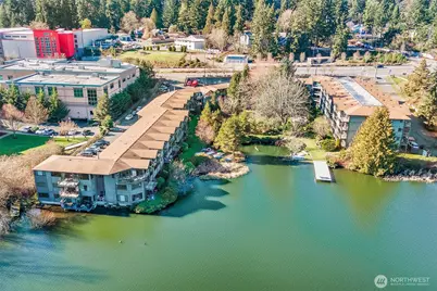 19428 Aurora Avenue N #431, Shoreline, WA 98133 - Photo 29