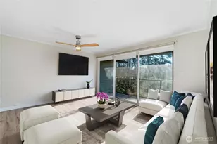 19428 Aurora Ave N, Shoreline, WA 98133 - Photo 9