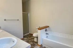 70 E Beaumont Dr, Shelton, WA 98584 - Photo 19