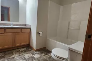 70 E Beaumont Dr, Shelton, WA 98584 - Photo 13