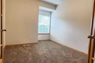 70 E Beaumont Dr, Shelton, WA 98584 - Photo 9