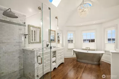 4553 52nd Avenue NE, Seattle, WA 98105 - Photo 27