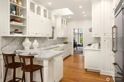 4553 52nd Avenue NE, Seattle, WA 98105 - Photo 13