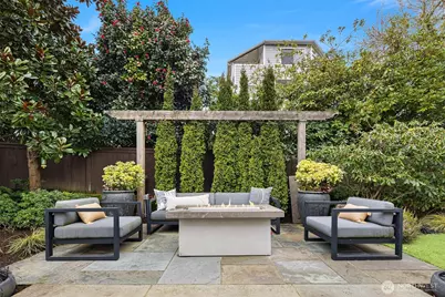 4553 52nd Avenue NE, Seattle, WA 98105 - Photo 17