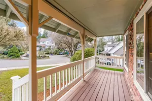 3830 165th Pl SE, Bellevue, WA 98008 - Photo 5